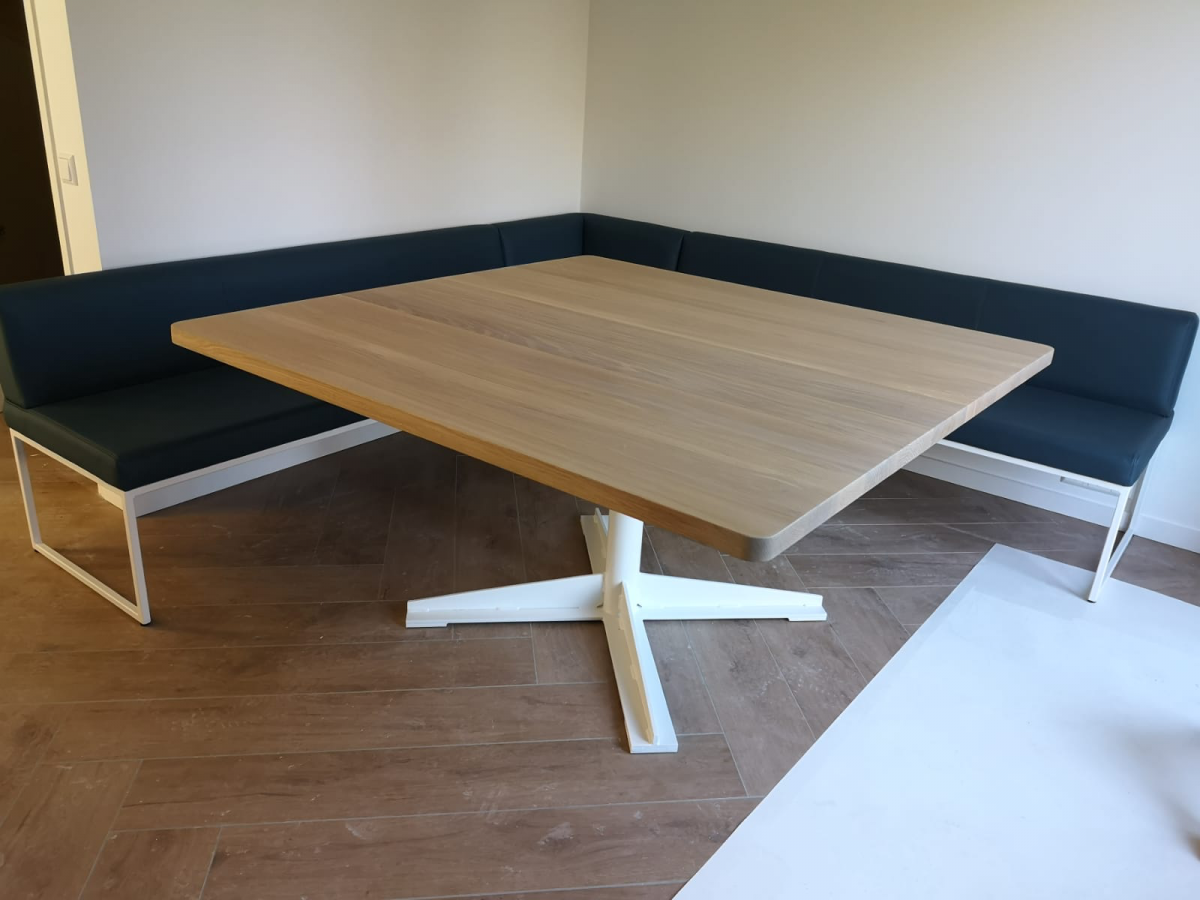 Designmeubel op maat tafel