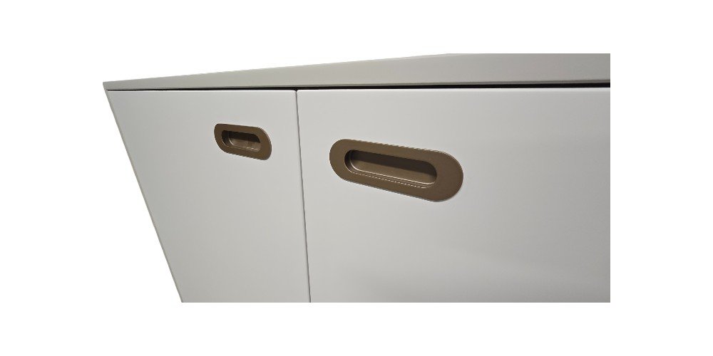 Farrow & Ball gespoten kast op maat