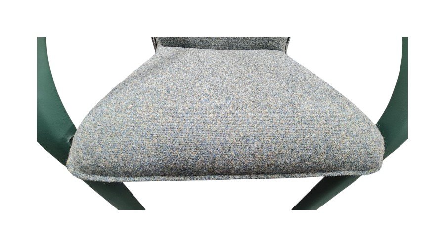 Herstofferen Leolux Cimaronne eetkamere stoelen