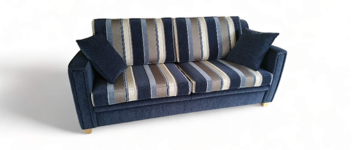 Klassieke bank stofferen in een streepstof
