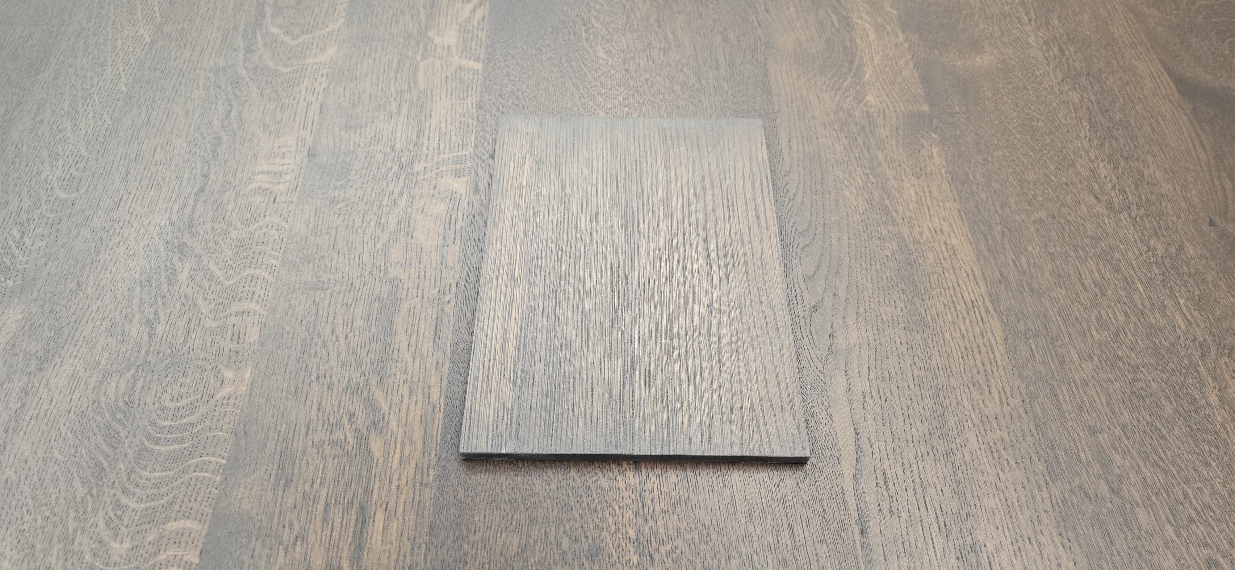 kleurstaal_olie_voor_tafel.jpg